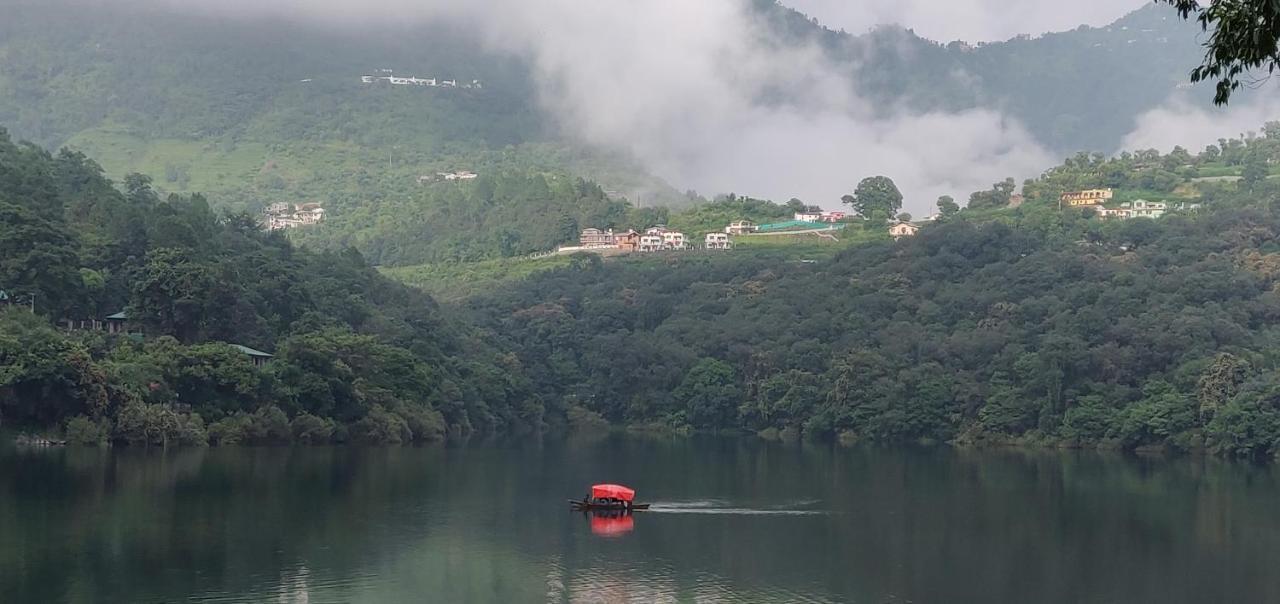 Kanara Hotel Bhīm Tāl 外观 照片