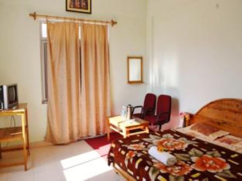 Kanara Hotel Bhīm Tāl 外观 照片