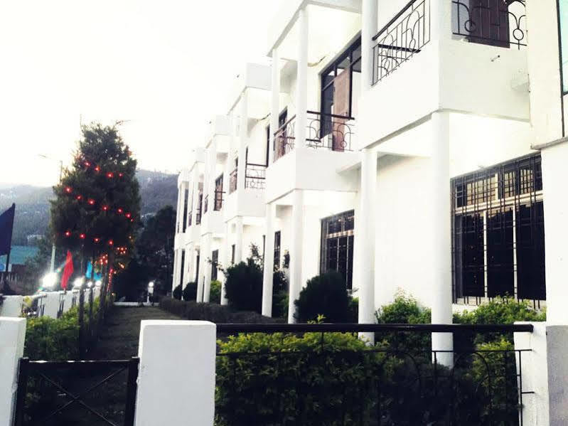 Kanara Hotel Bhīm Tāl 外观 照片